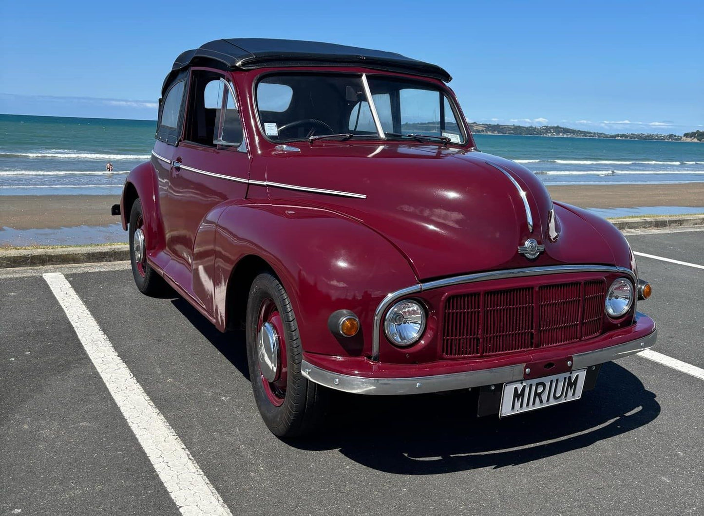 1950 Morris Minor Convertible - Mirium